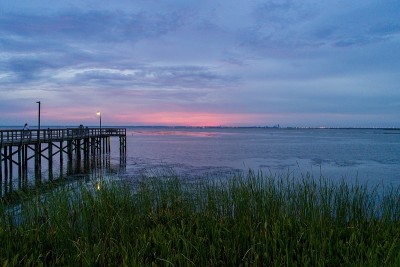 阿拉巴马湾海岸莫比尔湾的夜空
