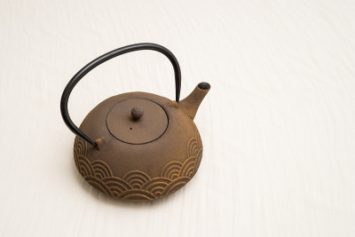 铸铁茶壶