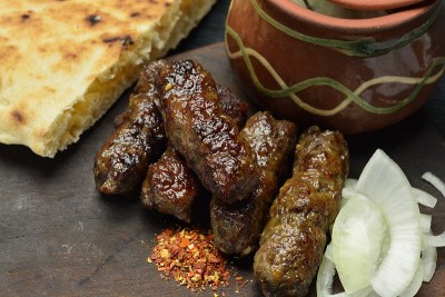 烤肉串和洋葱