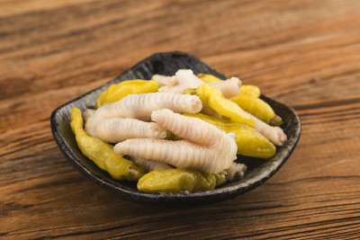 中国菜:泡椒鸡爪