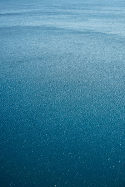 大海的鸟瞰图。