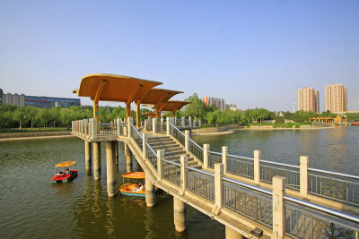 建筑风景在一个水上公园，特写照片