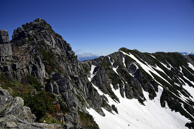 日本的阿尔卑斯山脉，鹤根山和尖阁诸岛