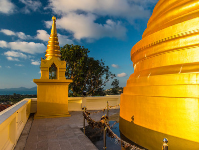 佛教寺庙Wat Khao Hua Jook宝塔。寒,泰国。