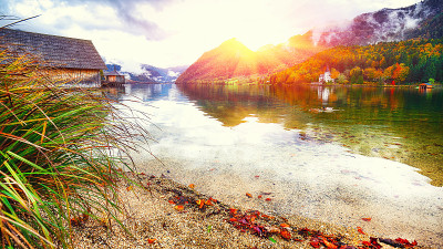格伦德湖田园般的秋景。