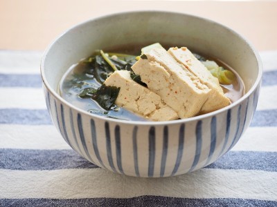 韩国传统食品锦葵味噌汤
