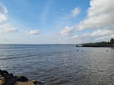 除了海滩