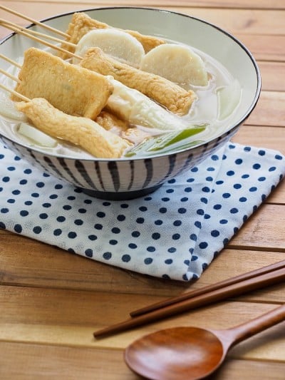 亚洲食物炖鱼酱