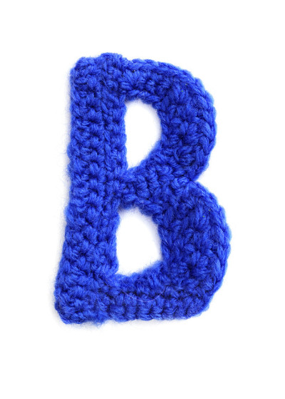 手工编织的字母B