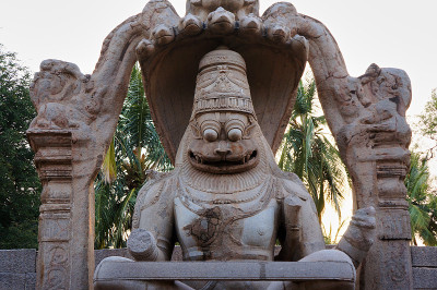 Narasimha石像