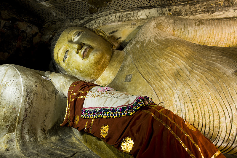 斯里兰卡丹布拉石窟寺