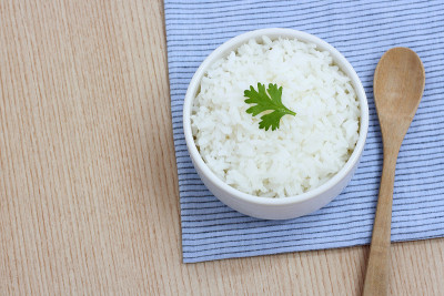 米饭或茉莉花饭。
