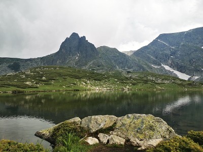 山湖
