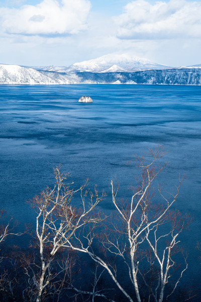 冬季的马淑湖，日本北海道铁贺