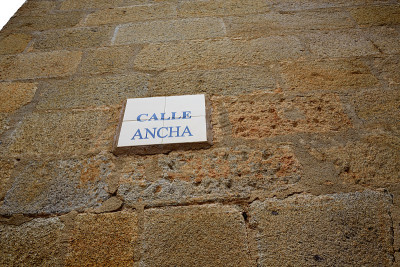 西班牙Caceres Calle Ancha街道标识