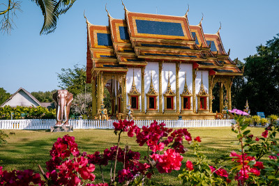Khuk Khak Temple，泰国Khao Lak，佛教寺庙Khuk Khak Temple在一