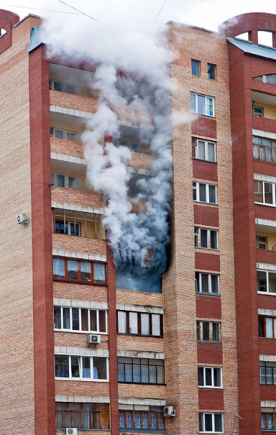 房子着火了