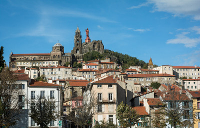 风景优美的法国小镇Le Puy-en-Velay