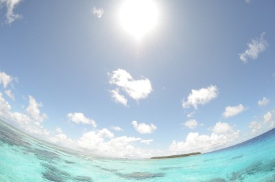 环礁的边缘和沙天堂在Truk泻湖，Chuuk