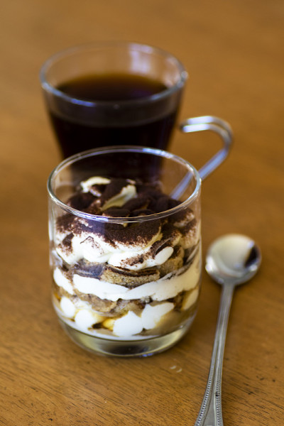 Tiramisu Cake