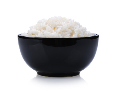 白底黑碗米饭