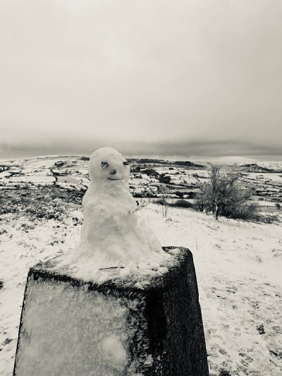 峰区雪人