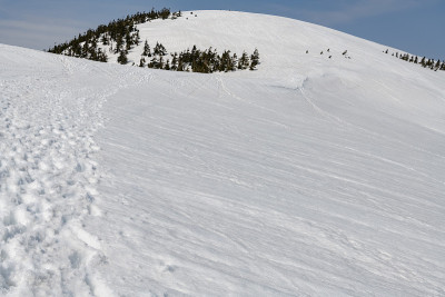 Mt.Aizukomagatake在春天