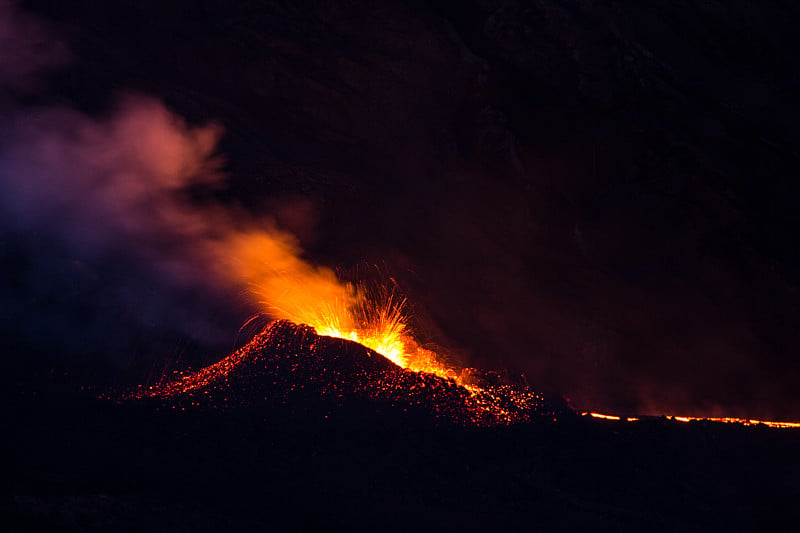 火山的火盆的熔炉