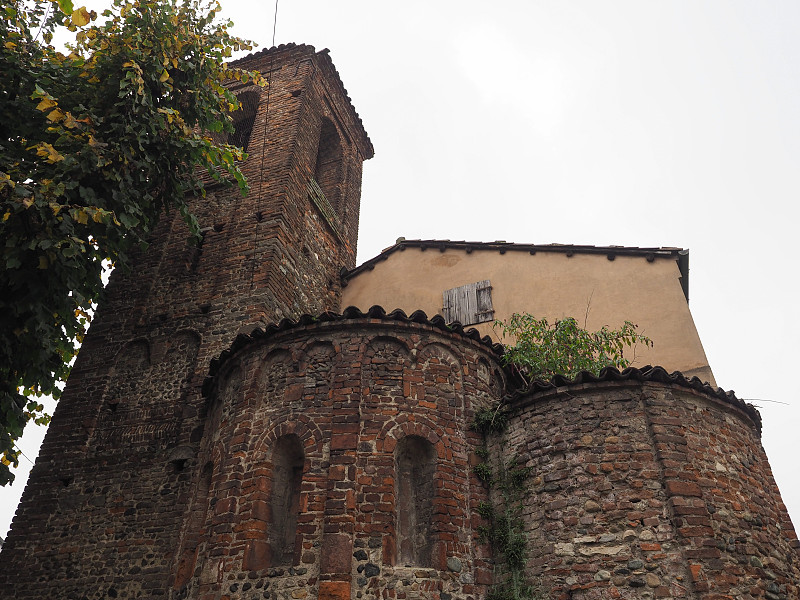 塞蒂莫托里内塞的 Pieve San Pietro 教堂