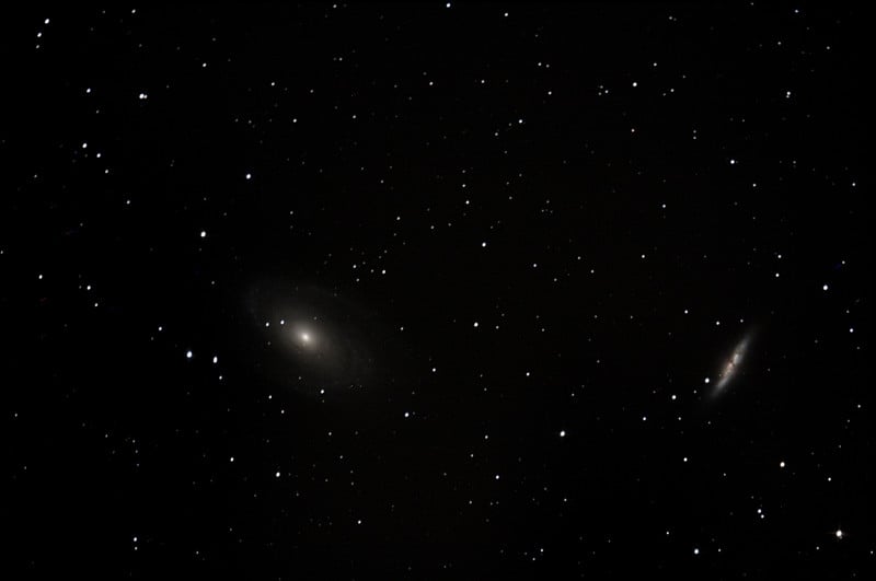 耀眼的M81和M82星系对