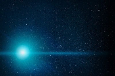 深蓝色的星空背景。恒星星系。