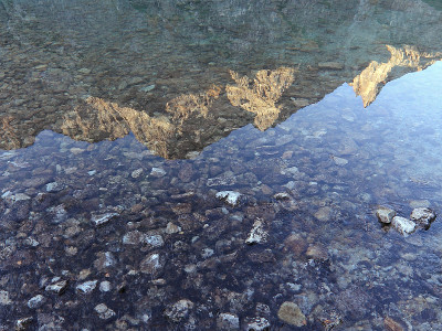 波兰，塔特拉山脉，莫尔斯基奥科湖，山峰反射