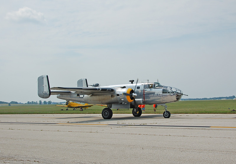 B-25米切尔战时轰炸机