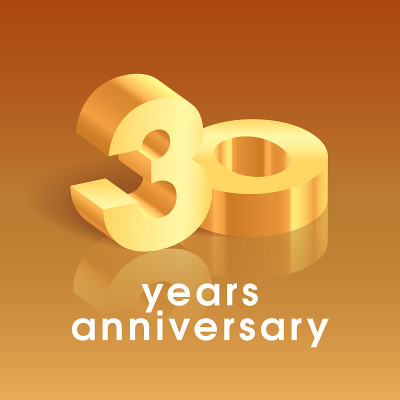 30周年纪念向量图标。方形设计元素与3D黄金数字