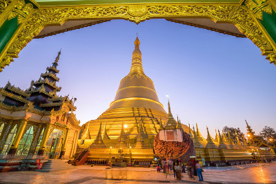 瑞莫多塔(shwemawaw Pagoda)，缅甸