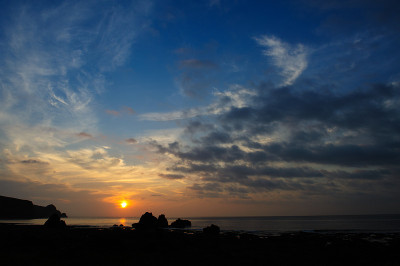 沿海的日出