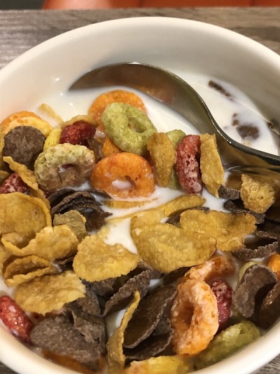 彩色牛奶麦片