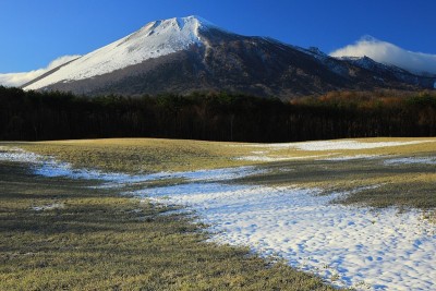 岩手县岩手山在秋天的颜色