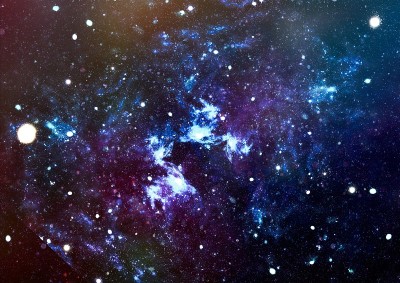 外太空某个美丽的星云。五彩缤纷的空间