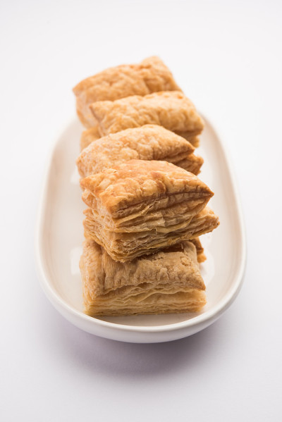 印度早餐Khari松饼或Khari饼干