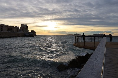 马赛——海上的日落