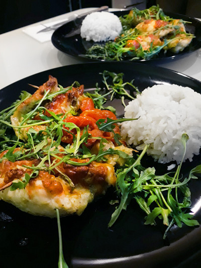 芝麻菜鸡饭