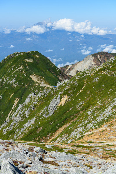 深秋的基斯马达克山