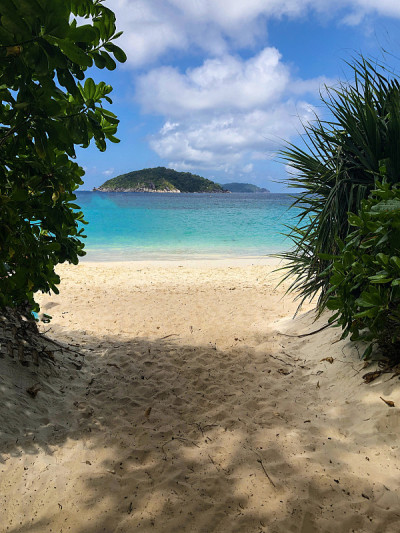 泰国，斯米兰群岛，东南亚美丽的大海和海滩