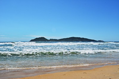海滩阳光和大海