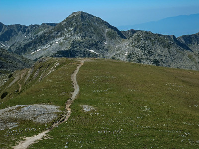 攀爬Vihren峰至皮林山全景，保加利亚