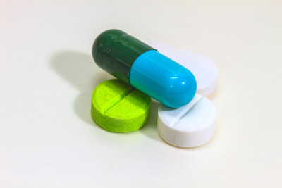 一堆药丸