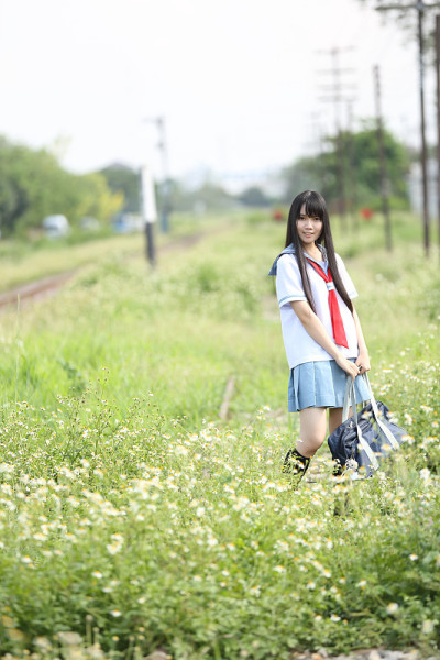 亚洲女生