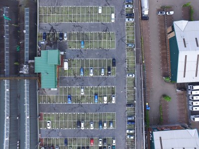 英国克劳利停车场