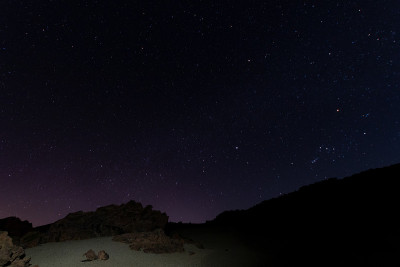 特内里费岛泰德火山的夜景照片。
